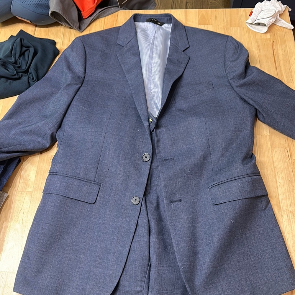 Banana Republic Suit Size 40 R and 30x32 Pants